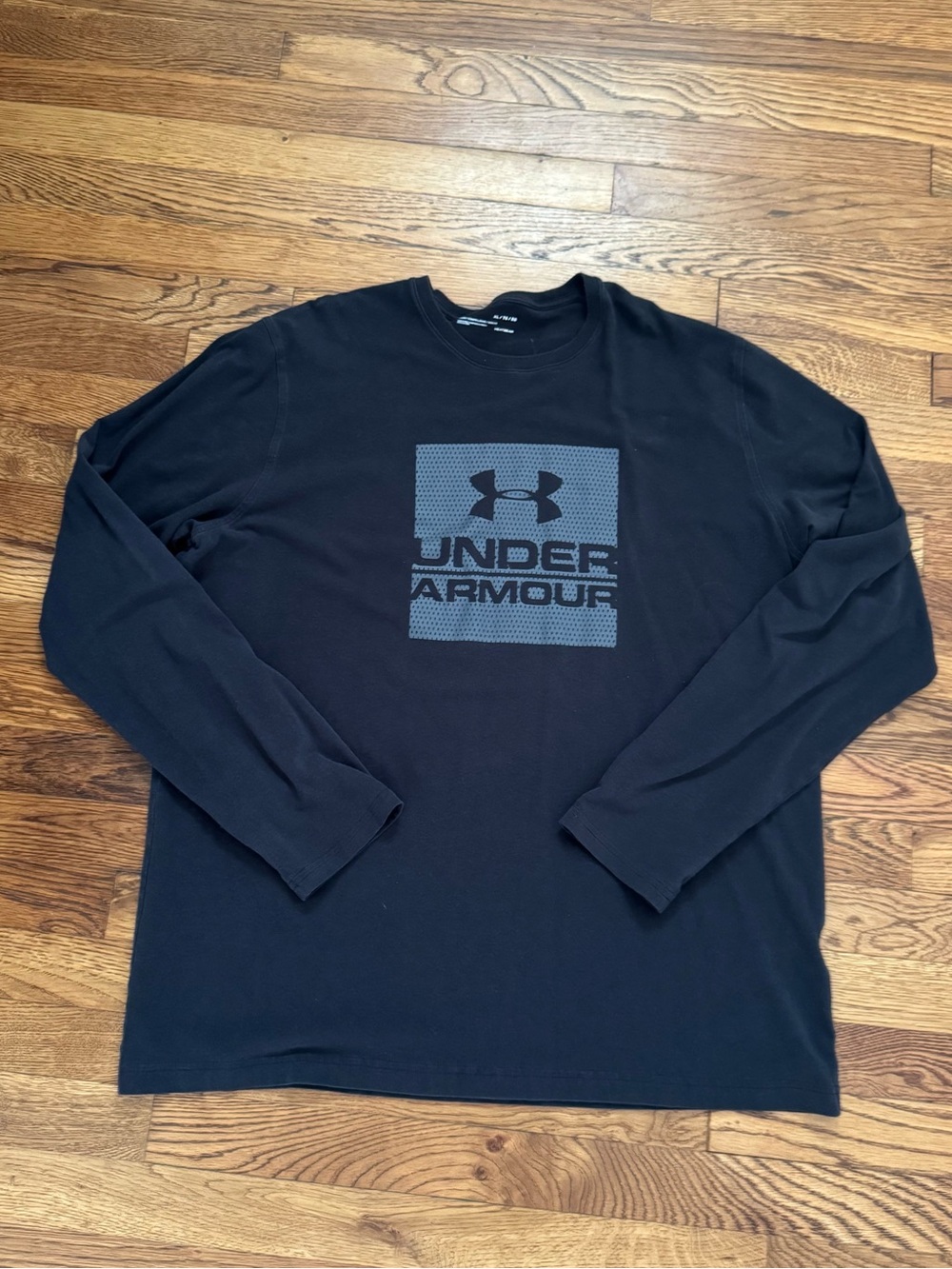 Under Armour Long Sleeve Logo Tee, size XL